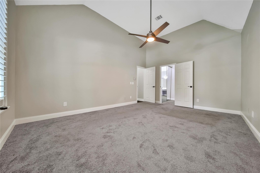 11 Windledge Place - Photo 17