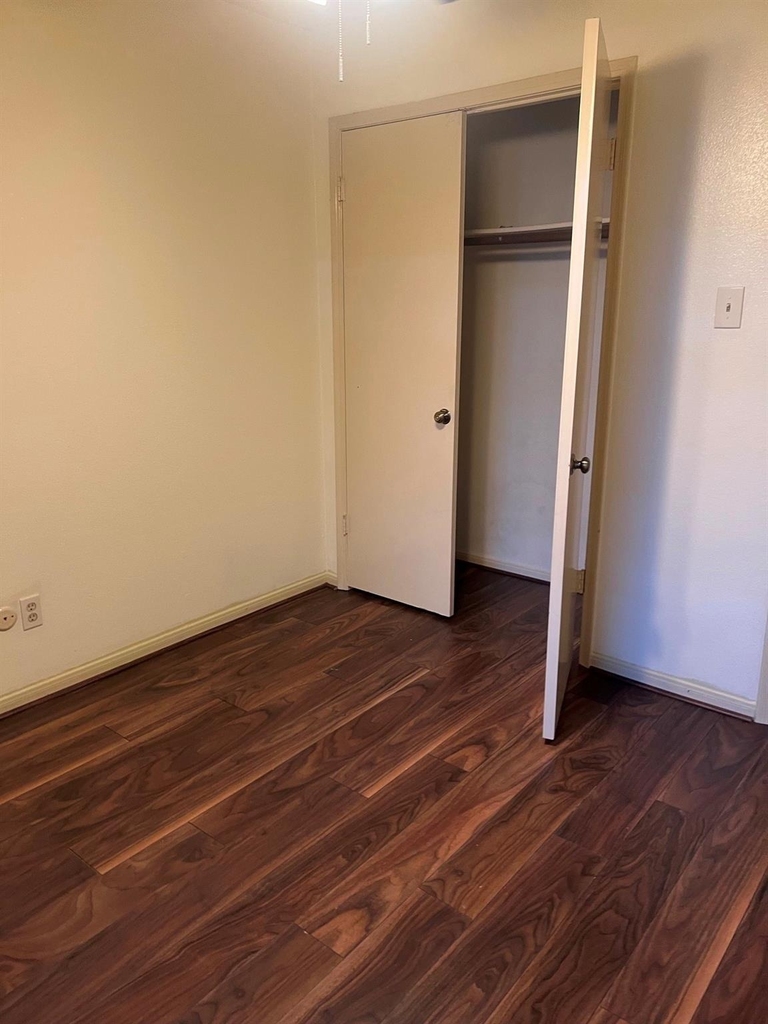 12400 Brookglade Circle - Photo 12
