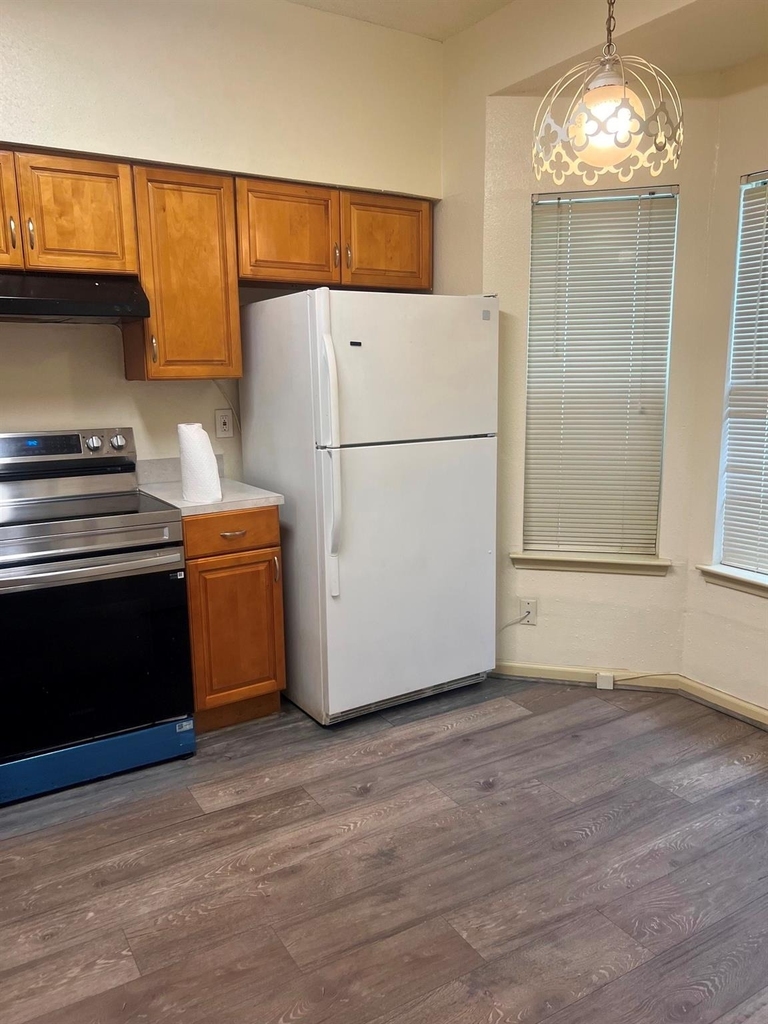 12400 Brookglade Circle - Photo 3