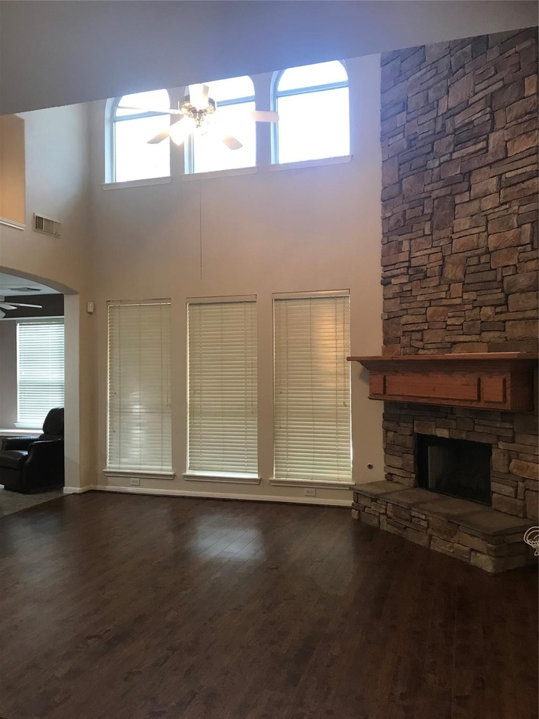 18138 Delta Estates Court - Photo 2