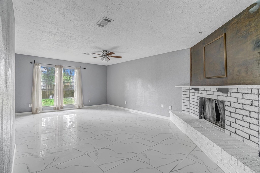 14618 Flair Drive - Photo 7