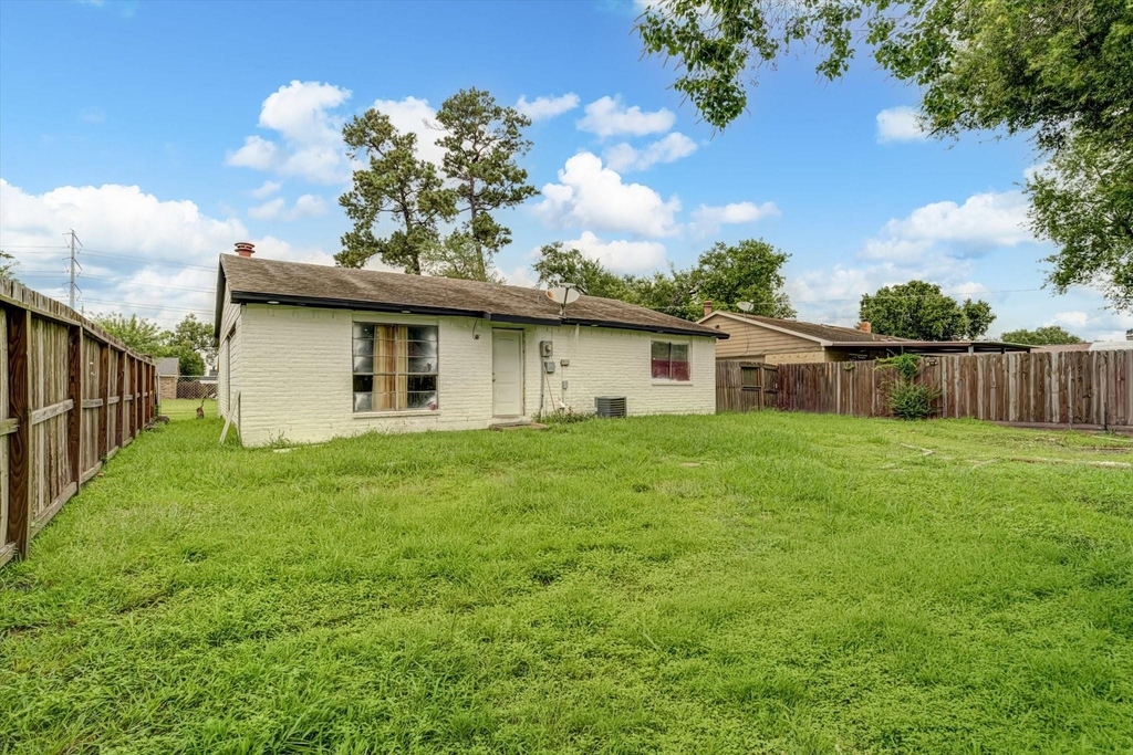 14618 Flair Drive - Photo 31