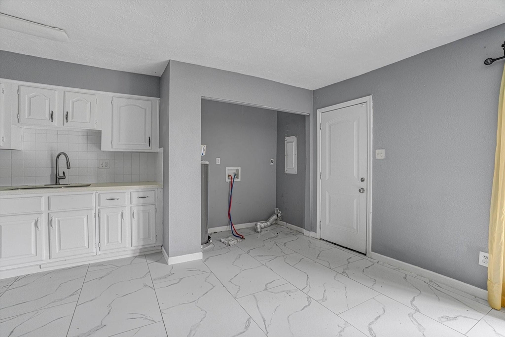14618 Flair Drive - Photo 8