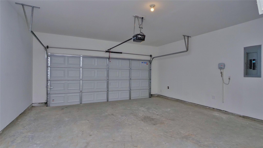 5735 Aurora Greens Lane - Photo 16