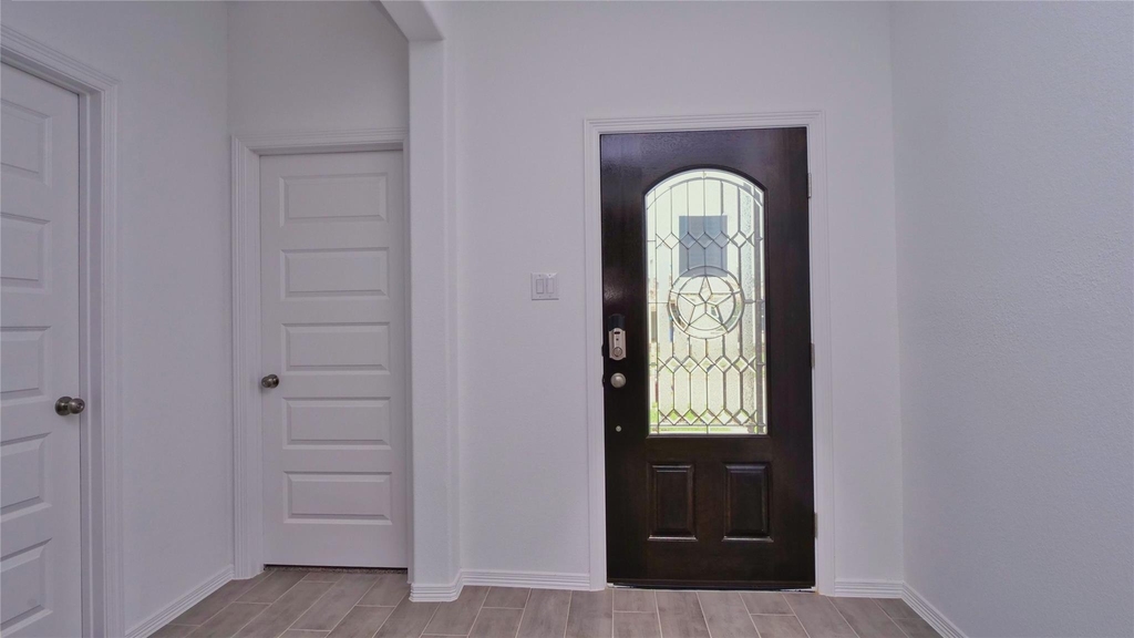 5735 Aurora Greens Lane - Photo 2