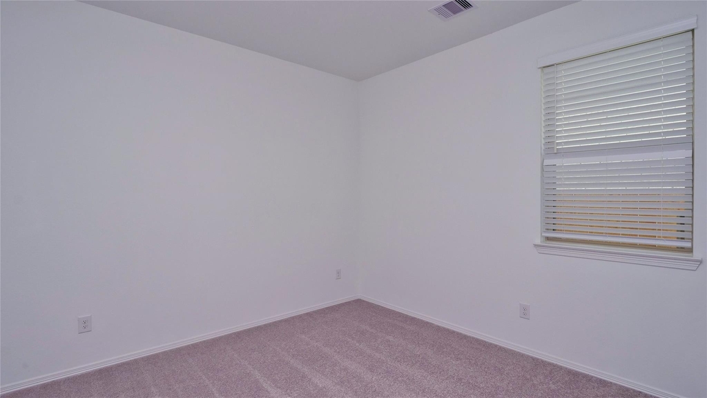 5735 Aurora Greens Lane - Photo 10