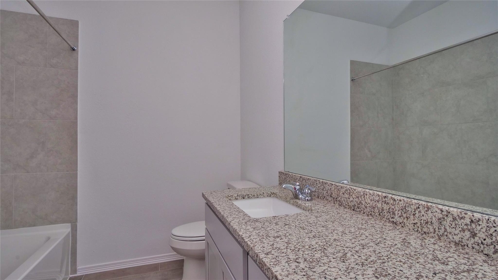 5735 Aurora Greens Lane - Photo 14