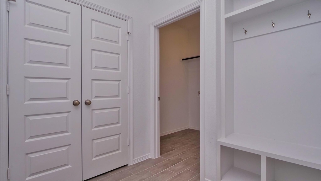 5735 Aurora Greens Lane - Photo 11