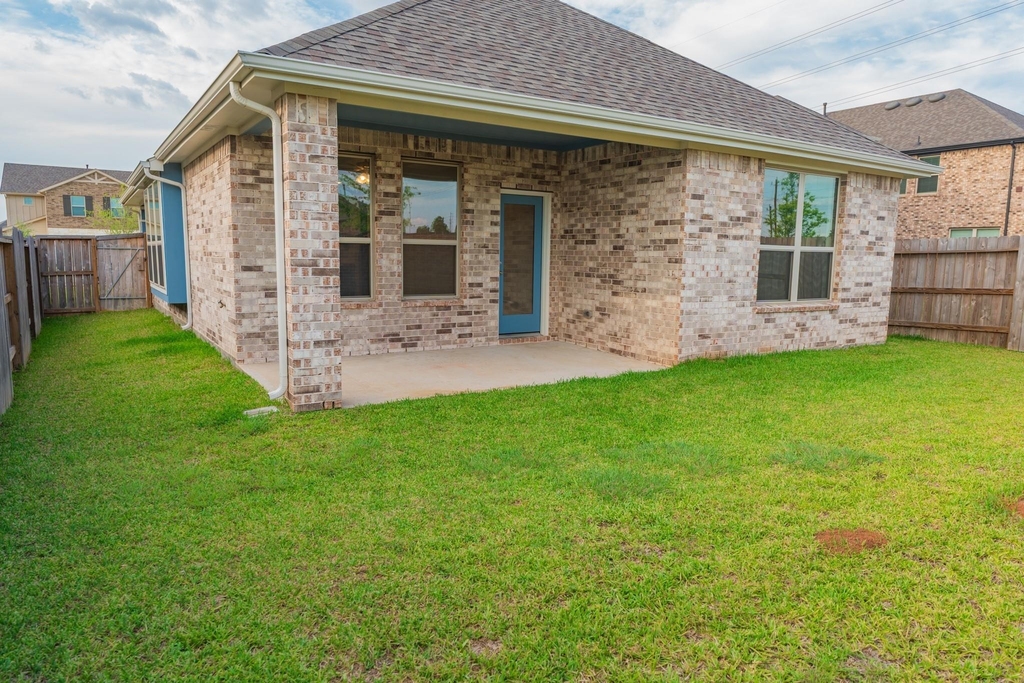 27015 Bel Air Point Lane - Photo 27