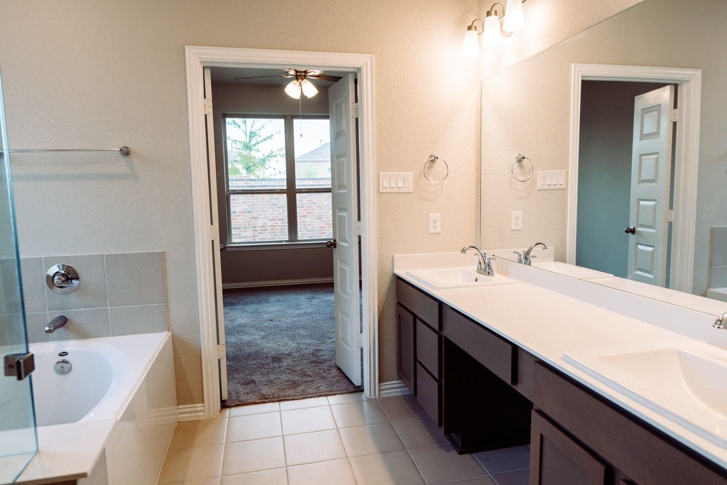 27015 Bel Air Point Lane - Photo 12