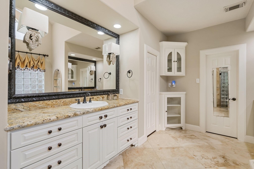 162 N Taylor Point Drive - Photo 18