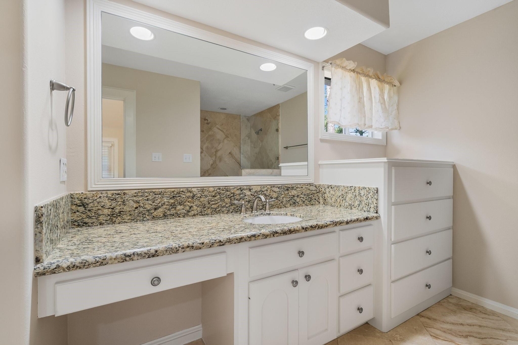 162 N Taylor Point Drive - Photo 25