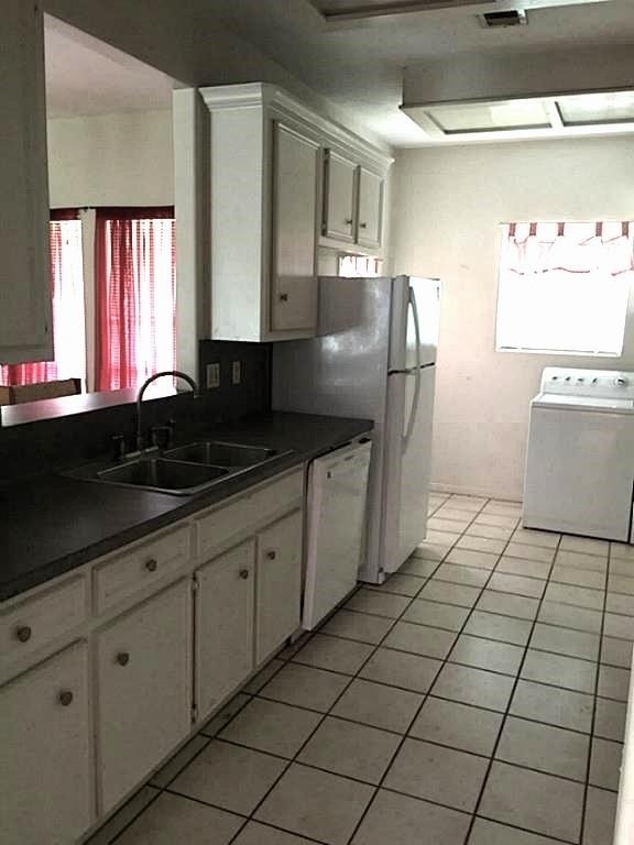 306 Bush Drive - Photo 7
