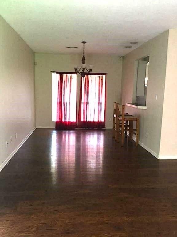 306 Bush Drive - Photo 3