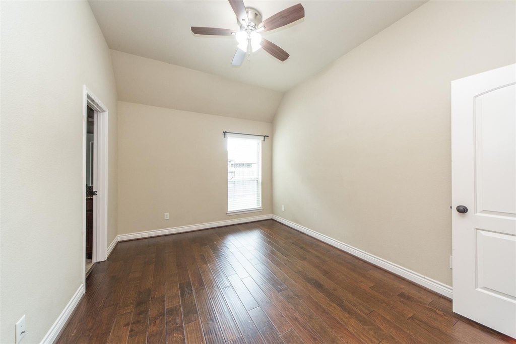 27106 Cross Pointe Court - Photo 24