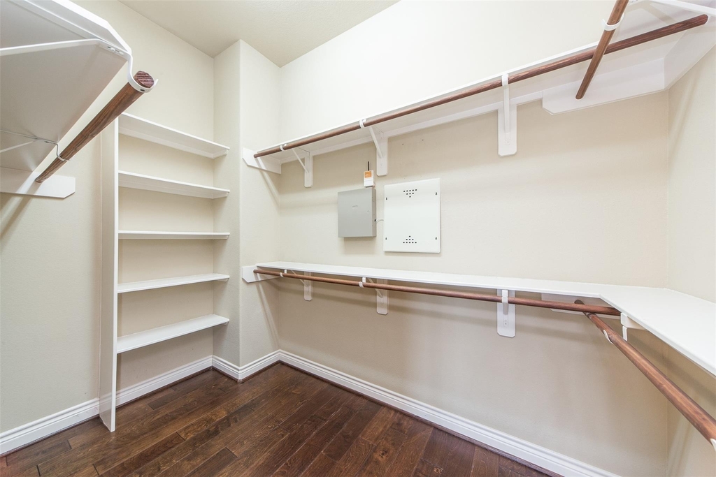 27106 Cross Pointe Court - Photo 20