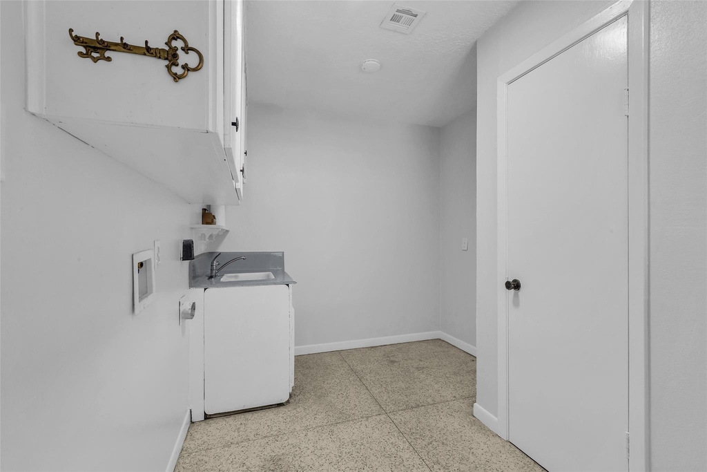 23311 Nichols Sawmill Road - Photo 16