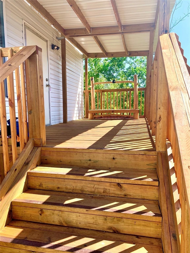 3621 County Road 161 - Photo 2