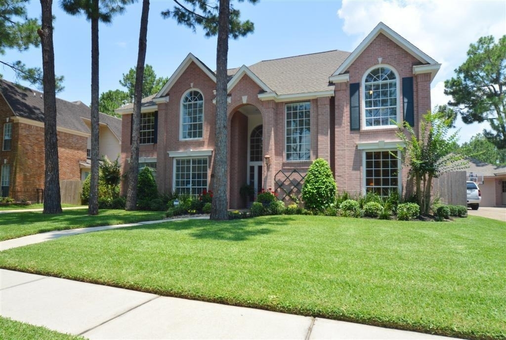 4103 Walnut Pond Drive - Photo 0
