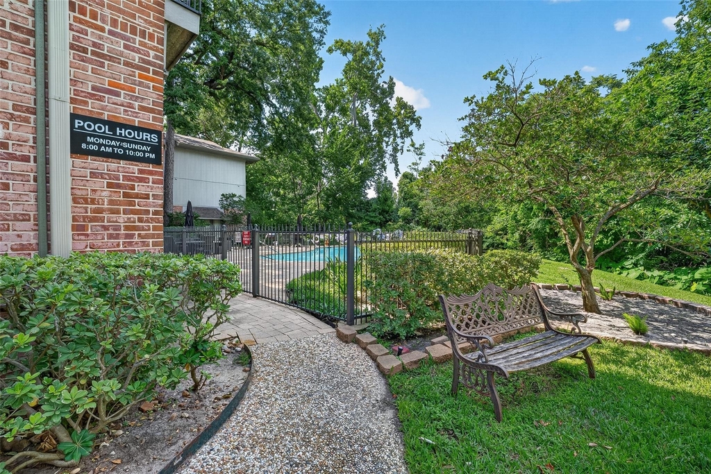 6466 Bayou Glen Road - Photo 33