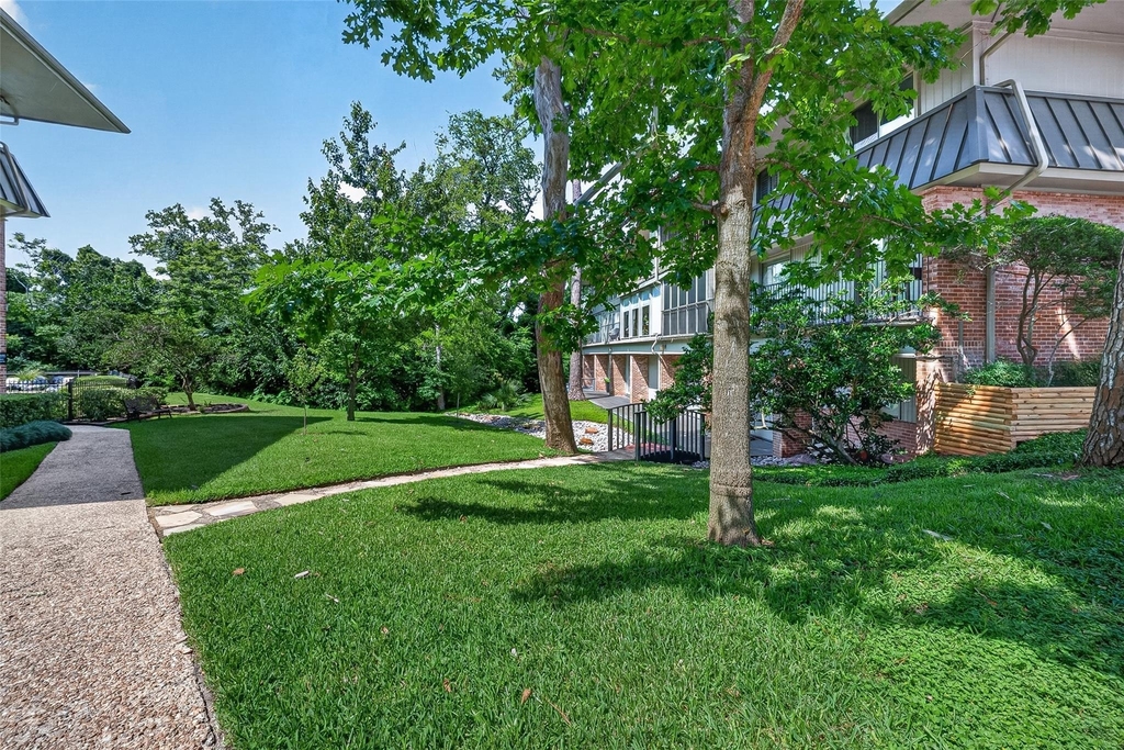 6466 Bayou Glen Road - Photo 28