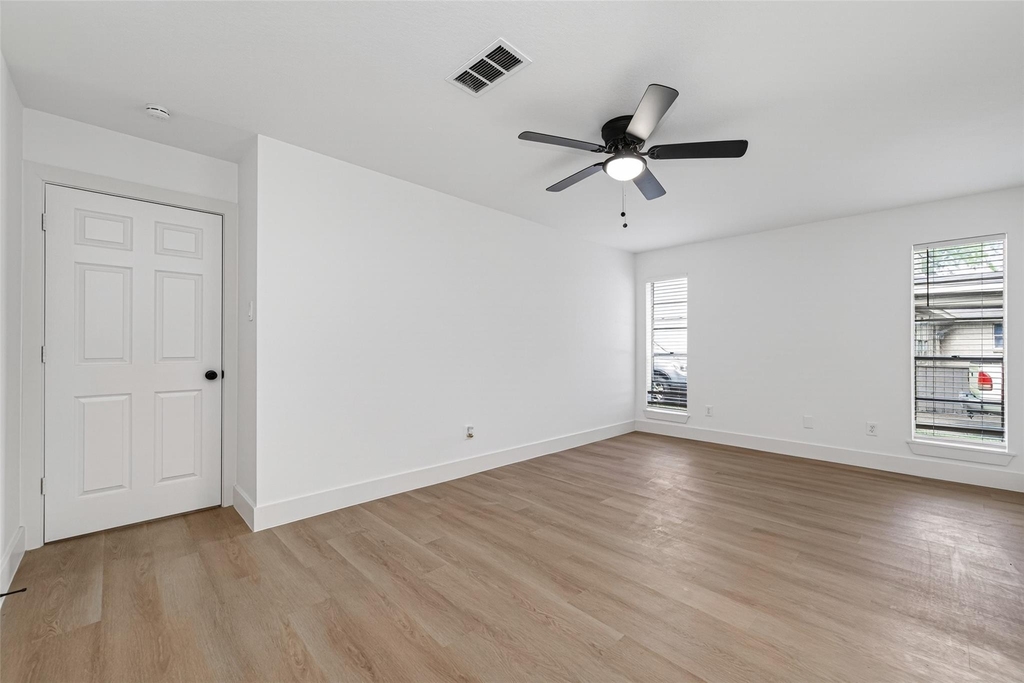 1834 Shadow Rock Drive - Photo 31