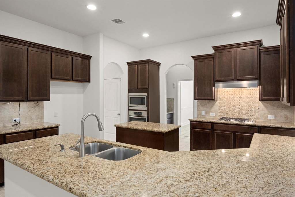 14807 Kenton Place Lane - Photo 8