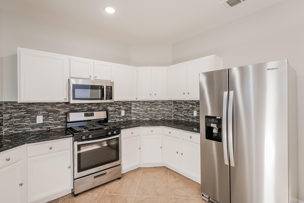 3806 Teal Maple Court - Photo 5