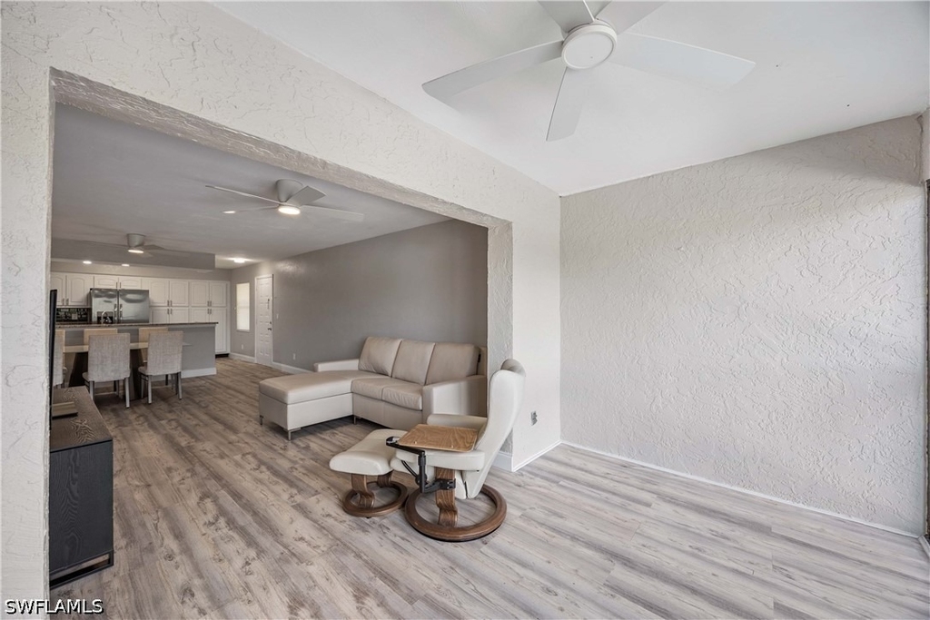 228 Fox Glen Drive - Photo 12