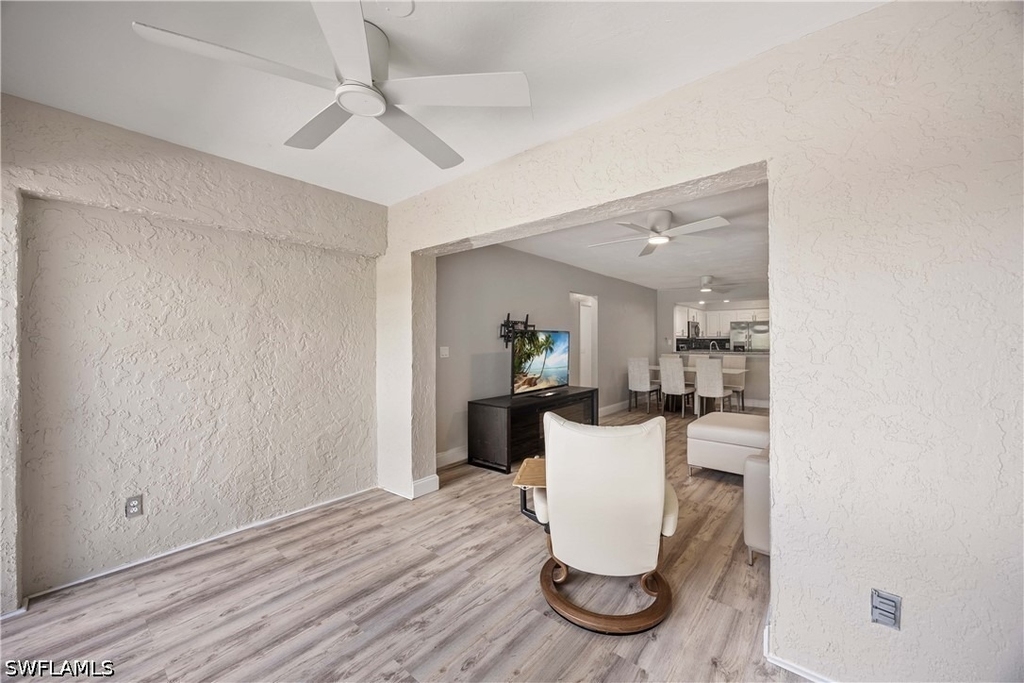 228 Fox Glen Drive - Photo 13