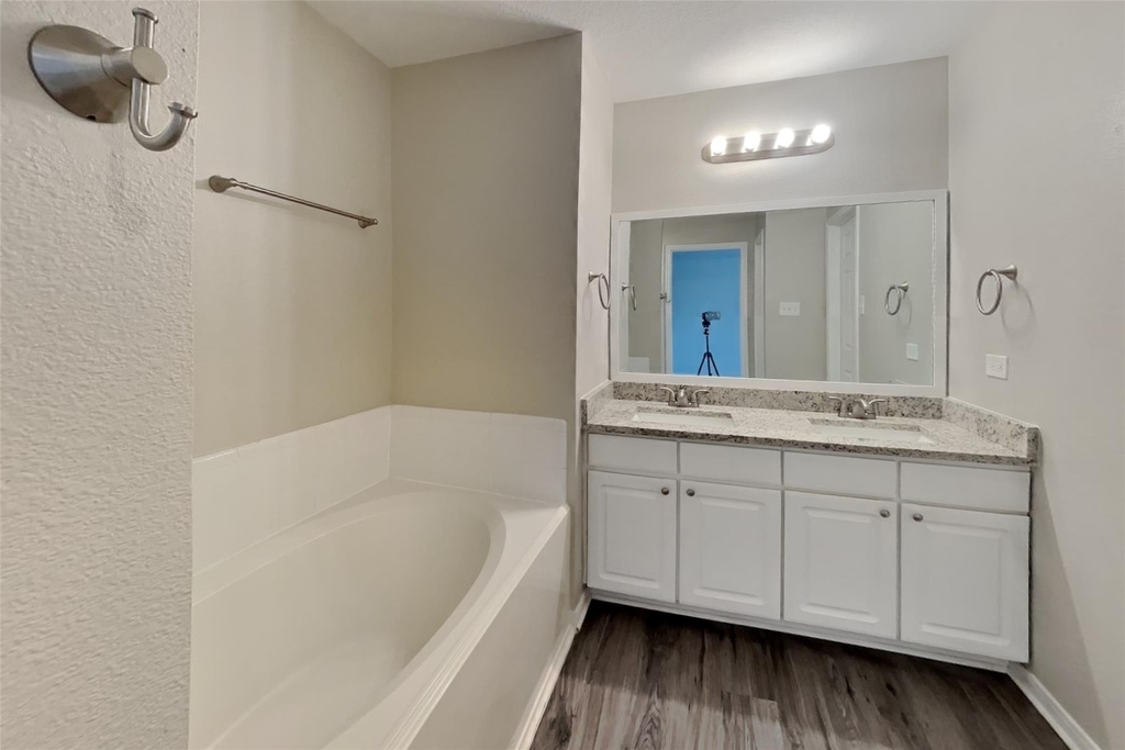 16960 Wren Hill Street - Photo 7