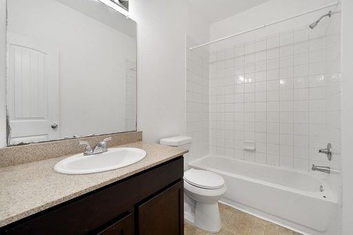 2307 Shady Tree Ln - Photo 14
