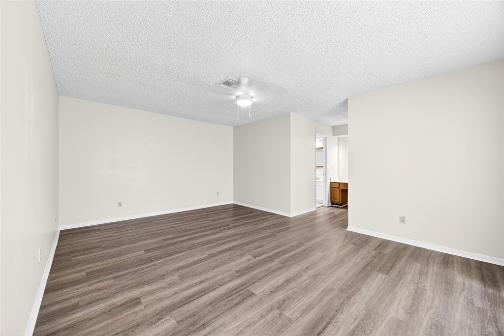 11103 Bellerive Drive - Photo 17