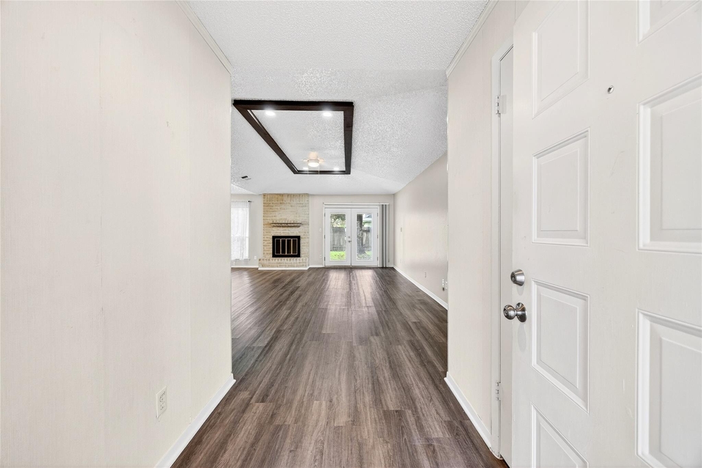 11103 Bellerive Drive - Photo 2