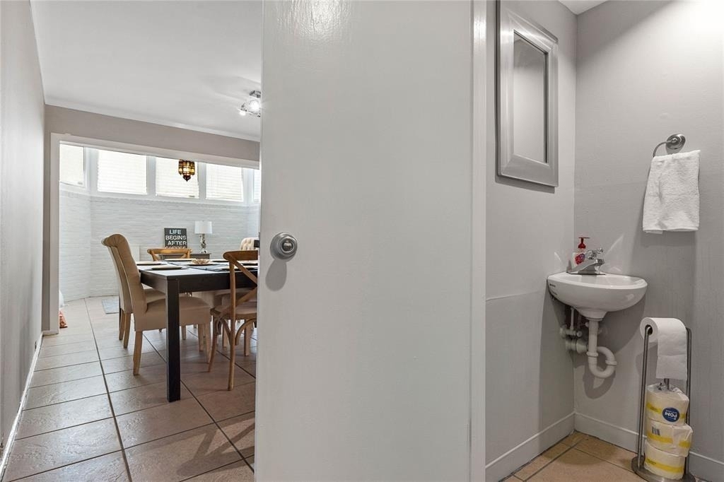 3022 Baldwin Street - Photo 6