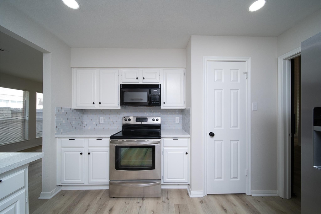 3338 Oak Branch Lane - Photo 9