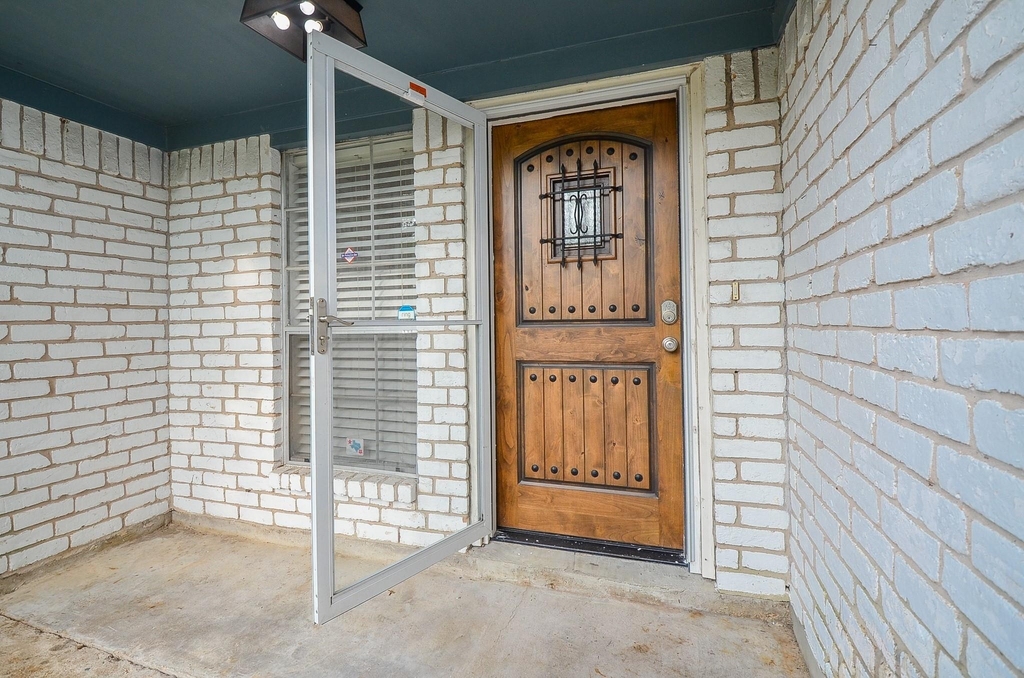 3722 Brier Gardens Drive - Photo 13