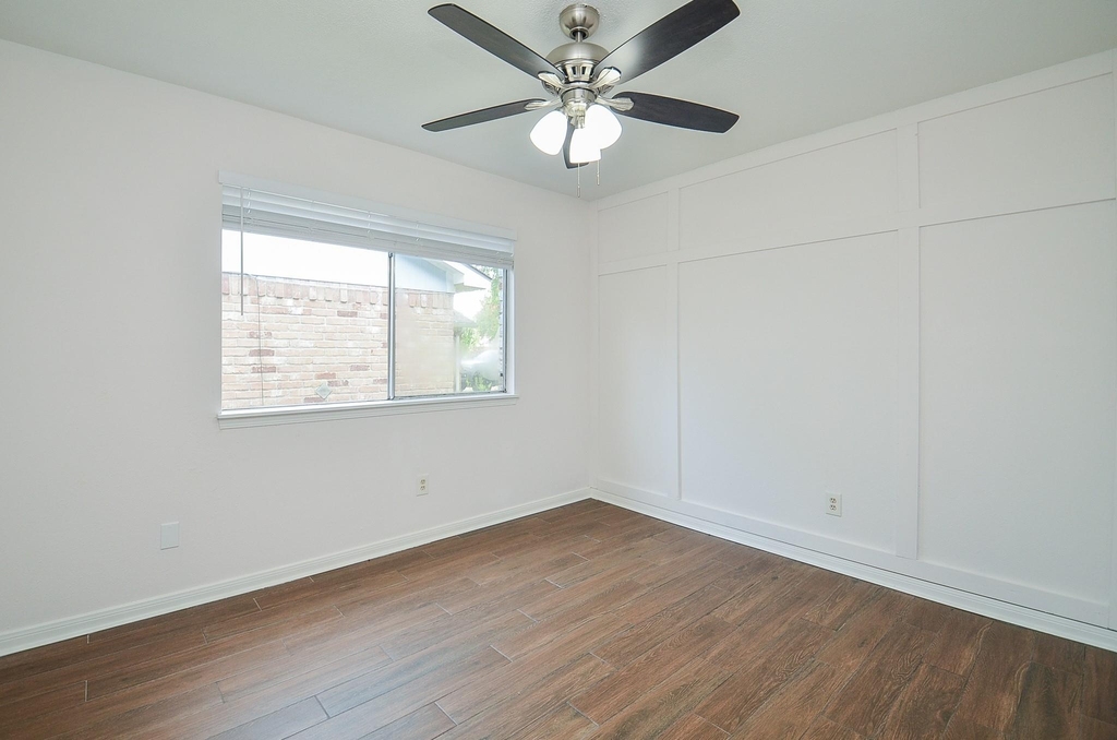 3722 Brier Gardens Drive - Photo 34