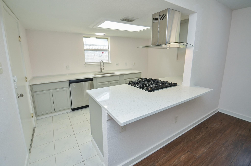 3722 Brier Gardens Drive - Photo 8