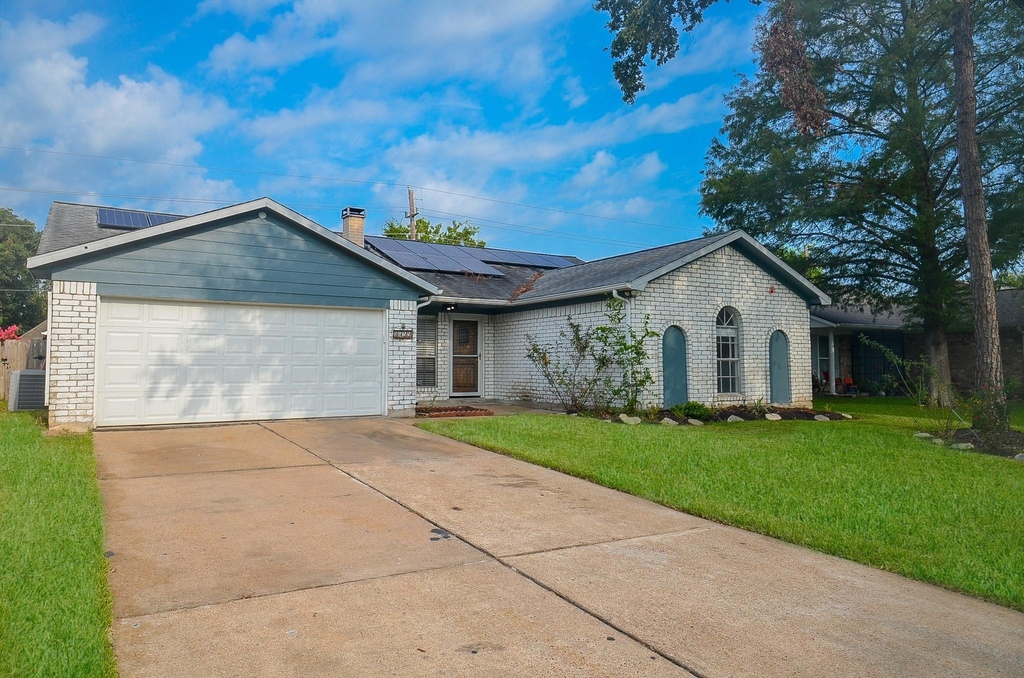 3722 Brier Gardens Drive - Photo 46