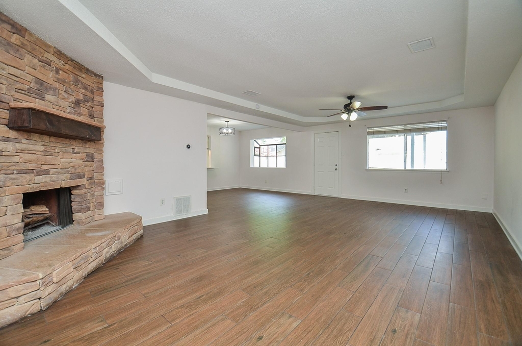3722 Brier Gardens Drive - Photo 4