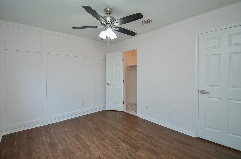 3722 Brier Gardens Drive - Photo 33