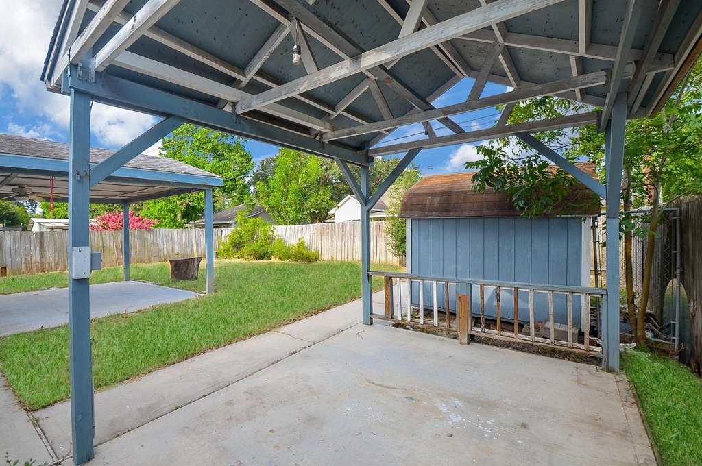 3722 Brier Gardens Drive - Photo 49