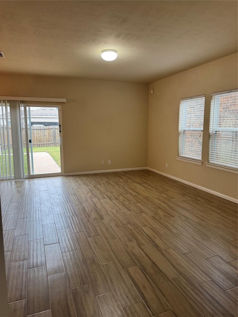 8127 Almera Falls - Photo 4
