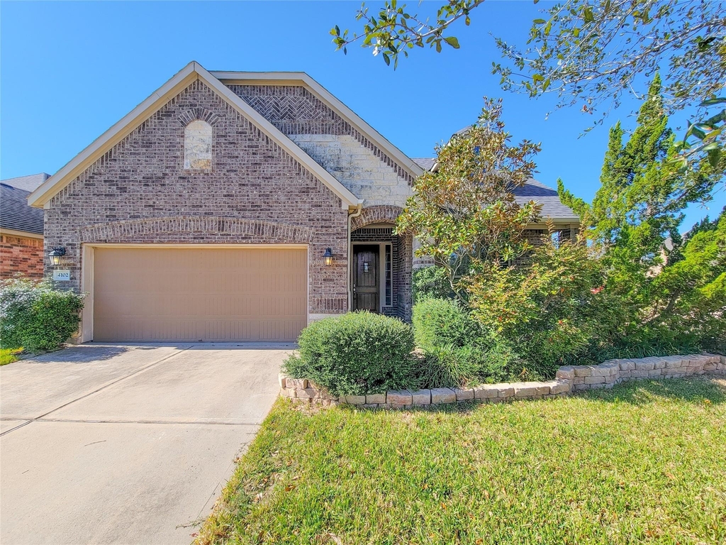 4102 Astoria Manor Lane - Photo 0