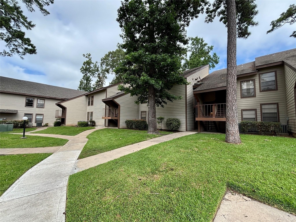 12900 Walden Road - Photo 16