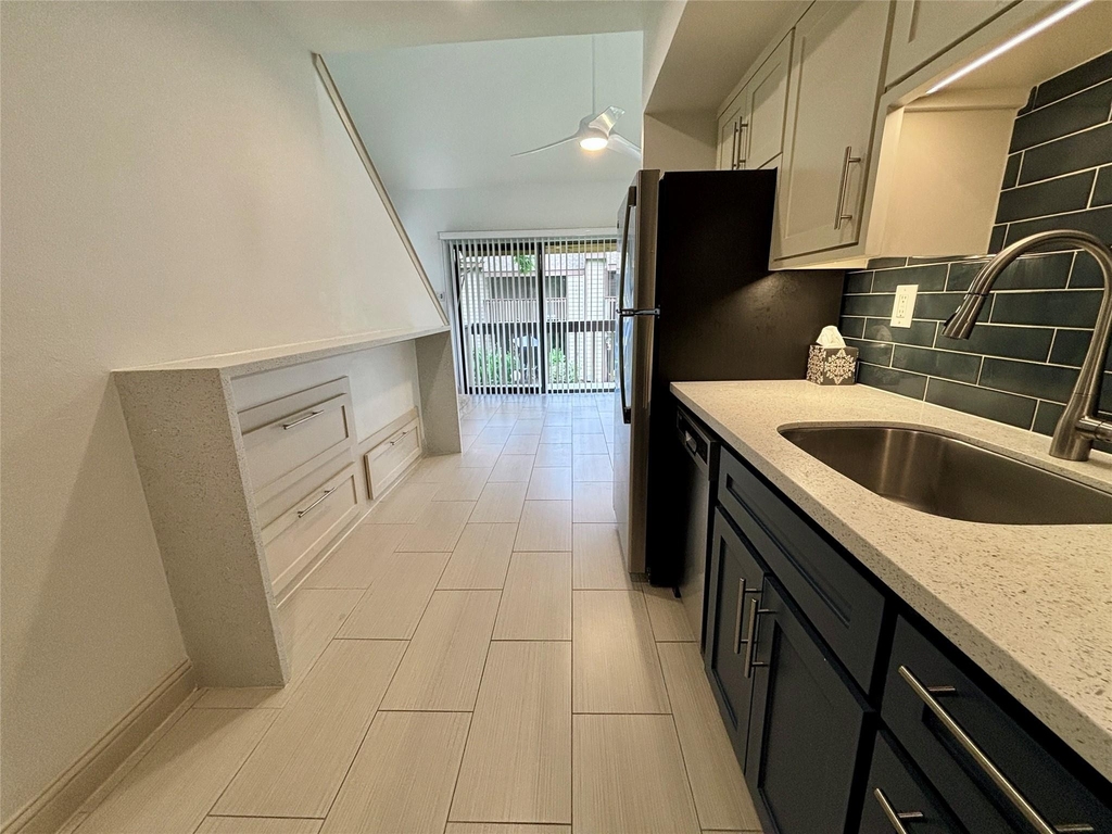 12900 Walden Road - Photo 2