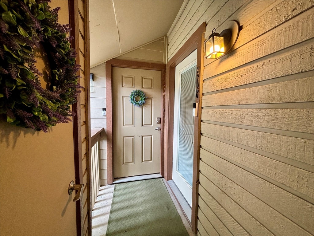 12900 Walden Road - Photo 23