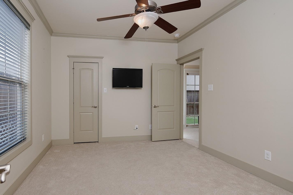 514 Cortlandt Street - Photo 9
