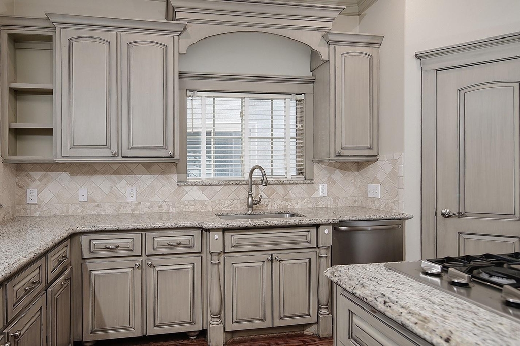 514 Cortlandt Street - Photo 12